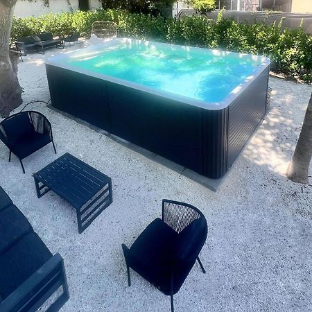 Appartamento Roami At Grove 27 Miami Esterno foto