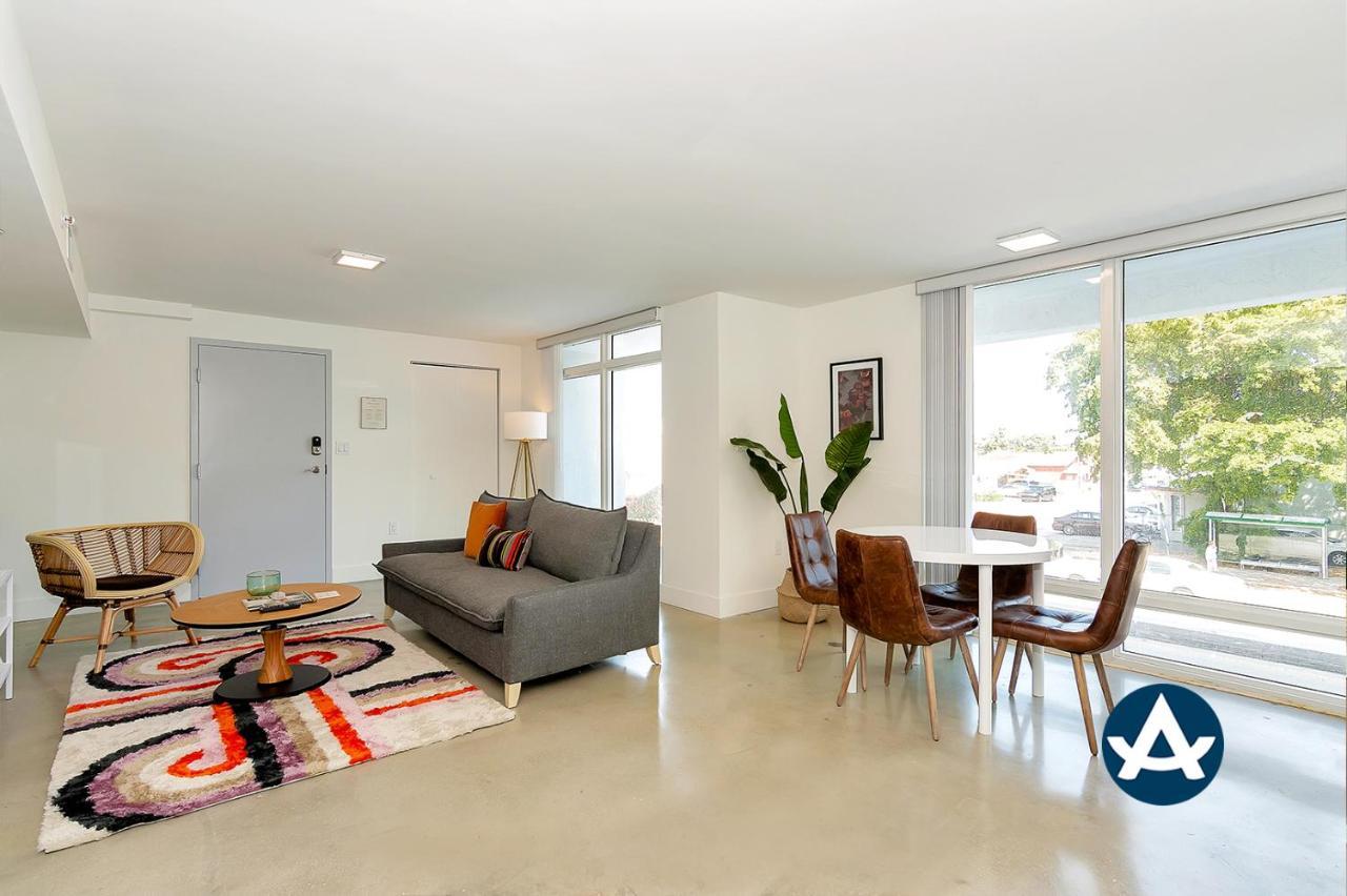 Appartamento Roami At Grove 27 Miami Esterno foto