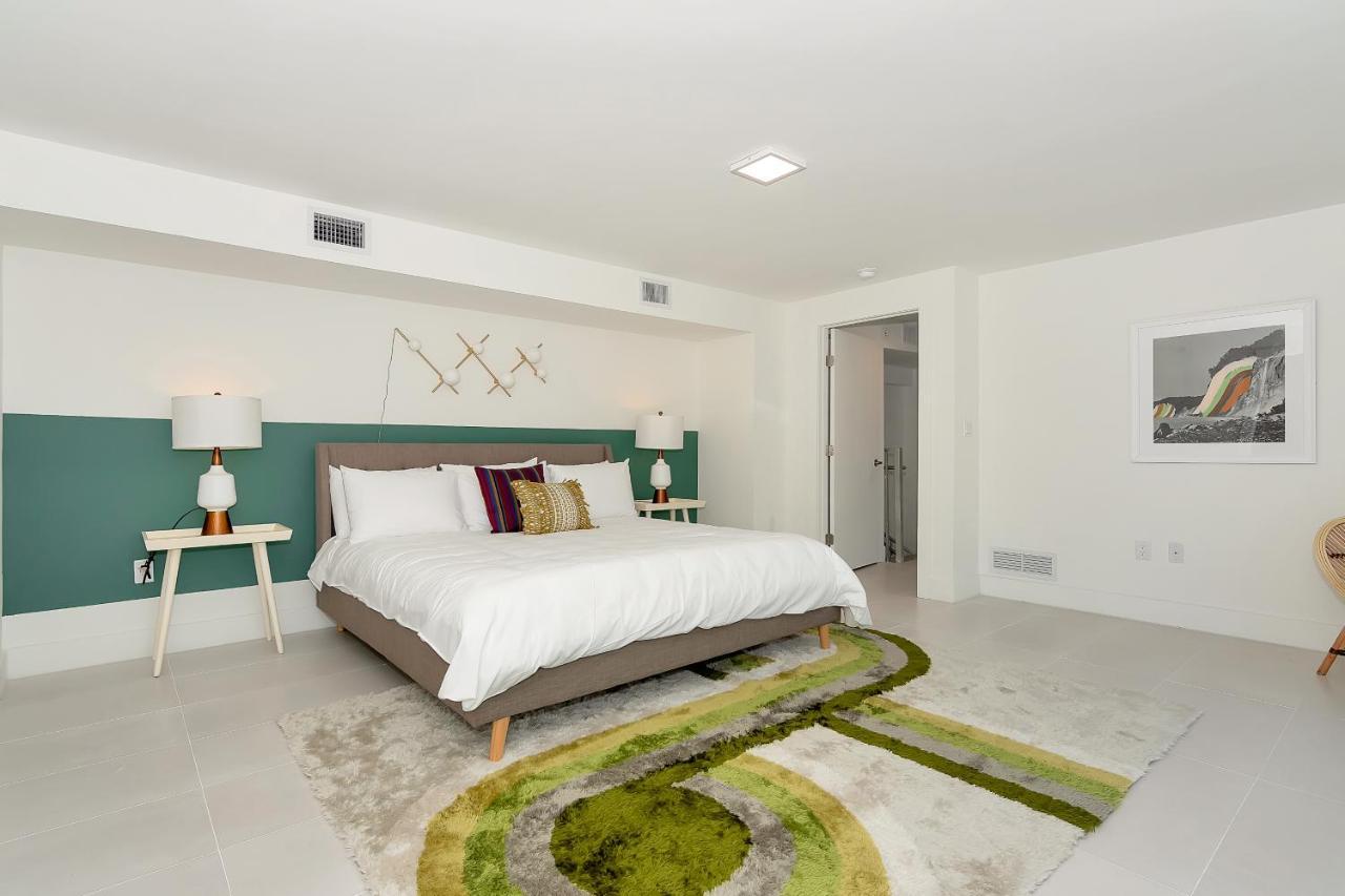 Appartamento Roami At Grove 27 Miami Esterno foto