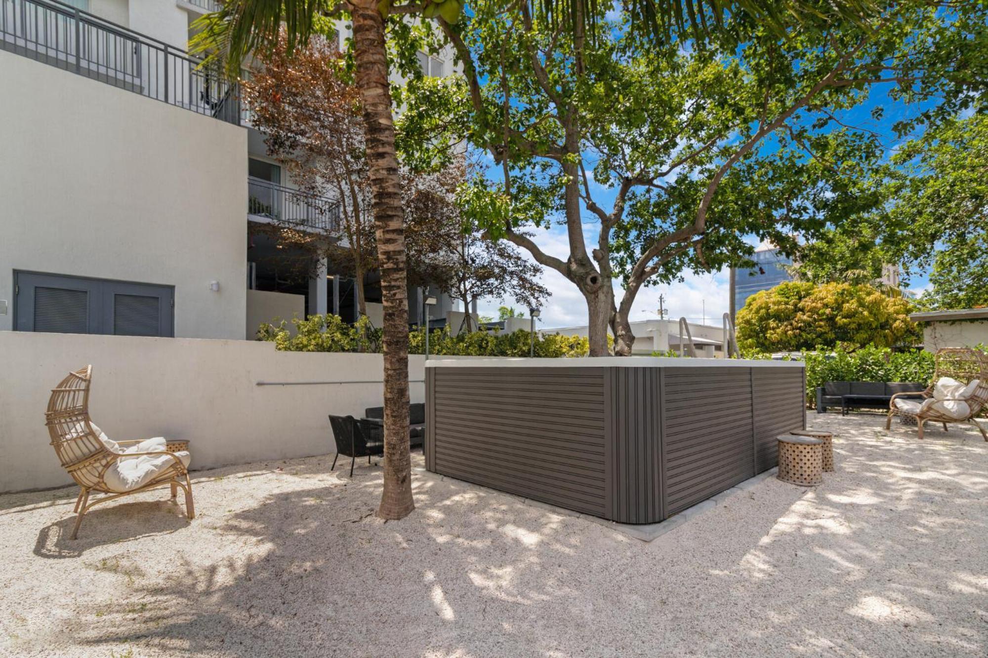 Appartamento Roami At Grove 27 Miami Esterno foto
